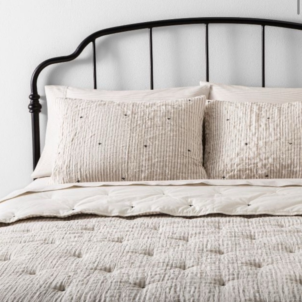 HEARTH & HAND/MAGNOLIA
Stripe and Stitch Embroidery Comforter & Sham Set, Queen